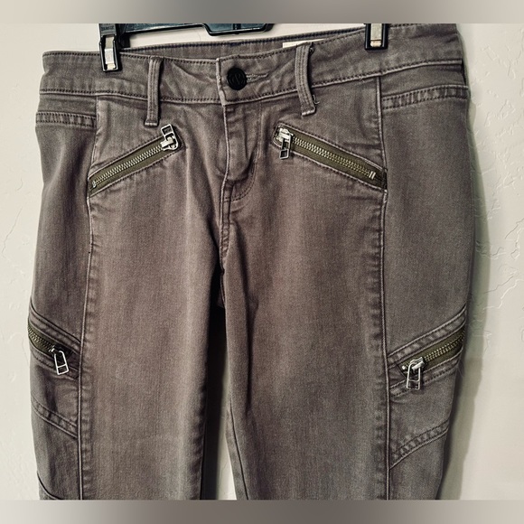 Treasure & Bond Low-Waisted Jeans in Earth (Olive Green/Brown) SZ 25 - EUC - Picture 4 of 16